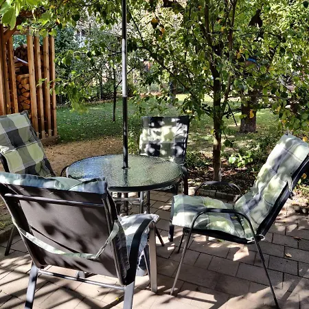 Cseresznyes Апартаменты Балатональмади